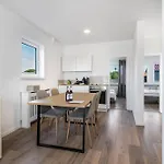 Mit Dachterrasse شقة