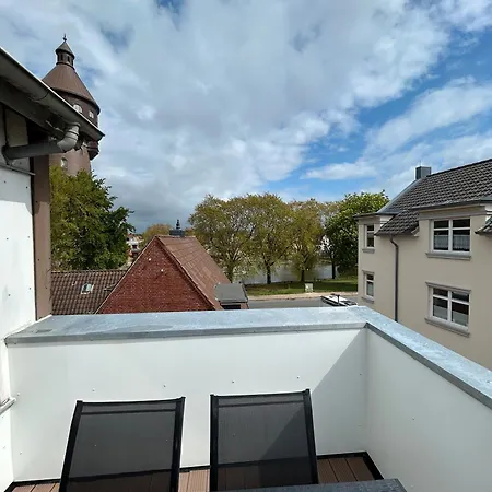 Apartment Mit Dachterrasse *
