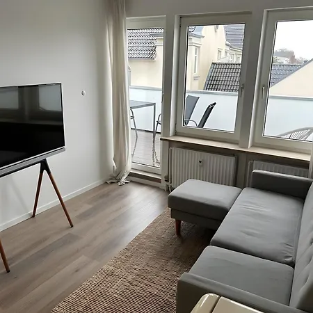 Mit Dachterrasse